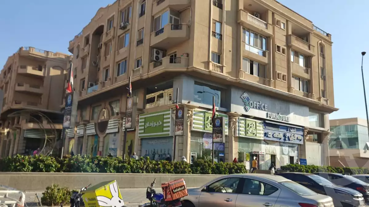 https://aqarmap.com.eg/ar/listing/5187839-for-sale-cairo-6th-of-october-compounds-lacite-plaza-mall