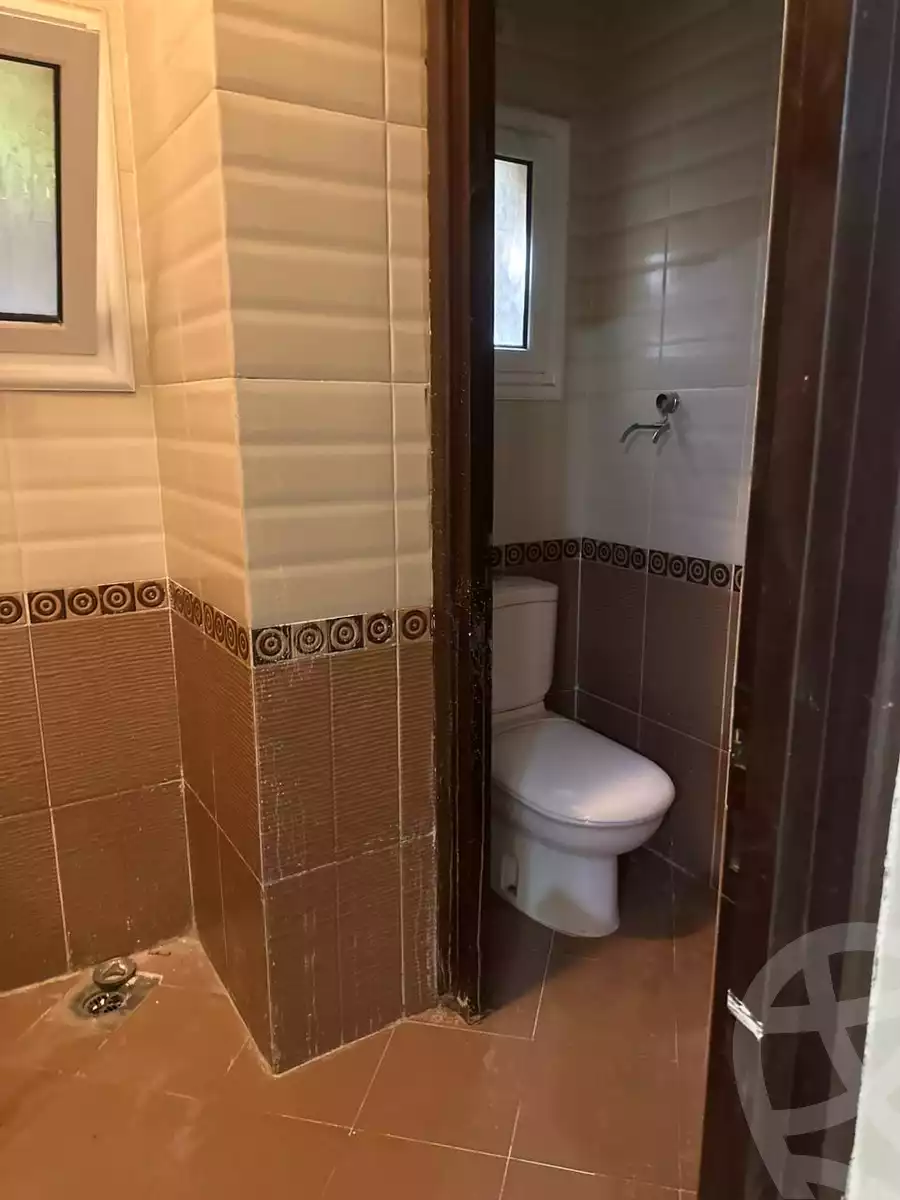 https://aqarmap.com.eg/en/listing/5192523-for-rent-cairo-new-cairo-lrhb-city-malls-and-markets