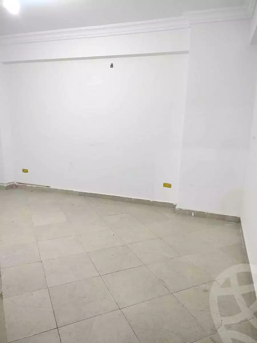 https://aqarmap.com.eg/ar/listing/5198958-for-rent-alexandria-miami