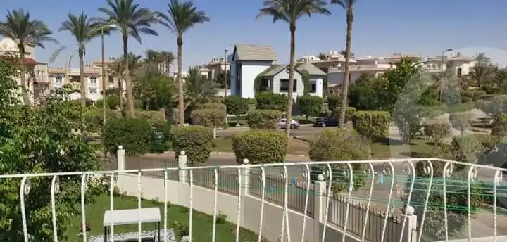 https://aqarmap.com.eg/ar/listing/5201995-for-sale-cairo-el-shorouk-compounds-daheyet-el-nakheel