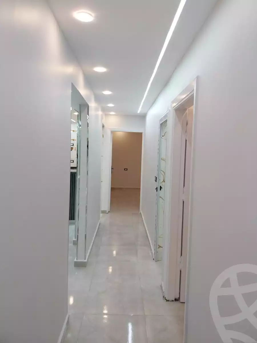 https://aqarmap.com.eg/en/listing/5206510-for-sale-cairo-elnozha-elgedidah-Streettt-27