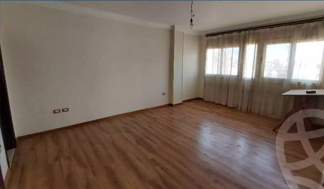 https://aqarmap.com.eg/en/listing/5209734-for-rent-cairo-mokattam-lhdb-l-ly-shareaa-9