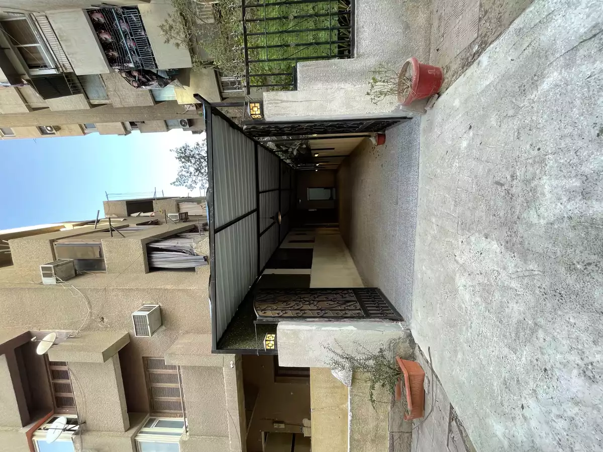 https://aqarmap.com.eg/en/listing/5209430-for-rent-cairo-heliopolis-el-higaz-square-al-alf-maskan-square-st