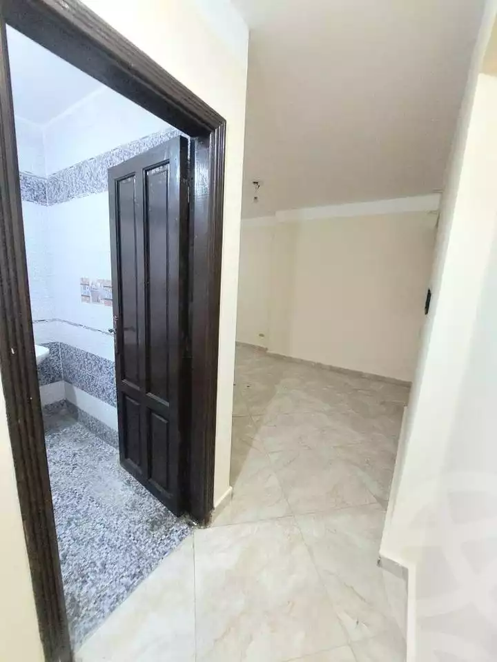 https://aqarmap.com.eg/en/listing/5213047-for-rent-alexandria-kafr-abdo