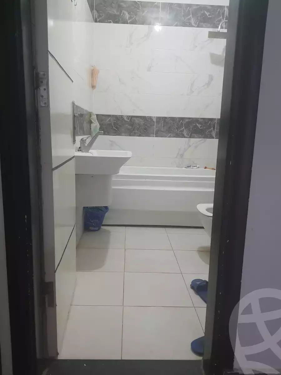 https://aqarmap.com.eg/en/listing/5213613-for-rent-cairo-6th-of-october-el-ahyaa-neighborhood-4th-al-hag-nathmi-st
