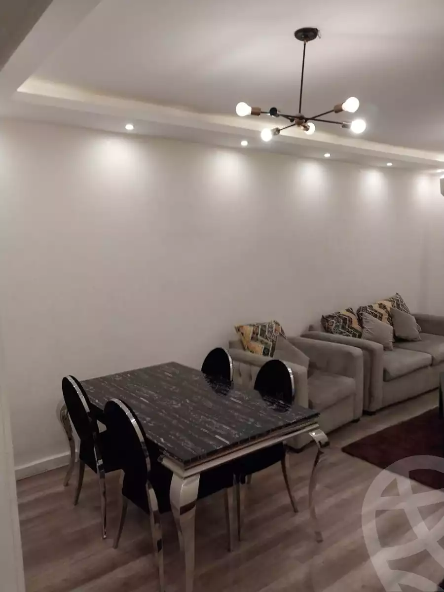 https://aqarmap.com.eg/en/listing/5216767-for-rent-cairo-new-cairo-lrhb-city-phase-5-ibn-al-nafees-st