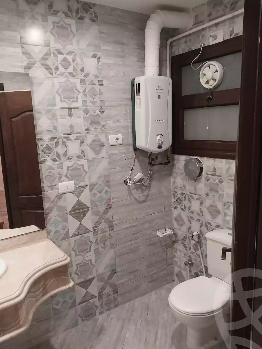https://aqarmap.com.eg/en/listing/5216767-for-rent-cairo-new-cairo-lrhb-city-phase-5-ibn-al-nafees-st