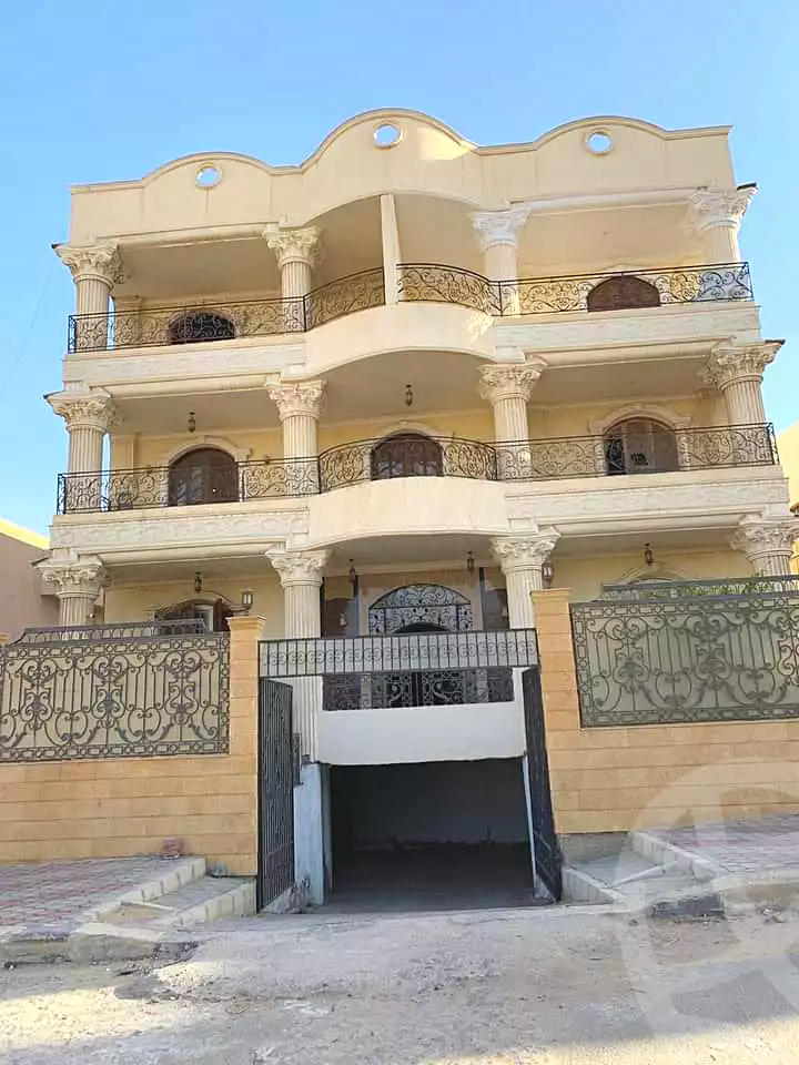 https://aqarmap.com.eg/en/listing/5217155-for-sale-cairo-el-shorouk-lhy-lwl-shrq