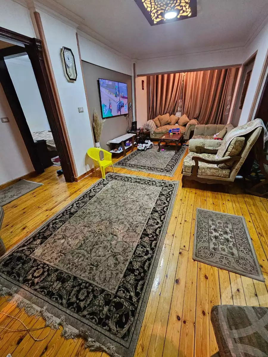 https://aqarmap.com.eg/en/listing/5218058-for-sale-alexandria-miami-shr-jml-bd-lnsr