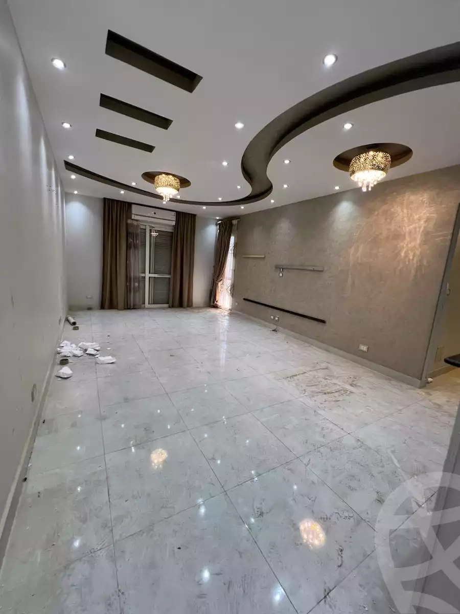 https://aqarmap.com.eg/en/listing/5224426-for-rent-cairo-new-cairo-lrhb-city-phase-8