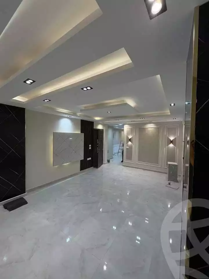 https://aqarmap.com.eg/ar/listing/5225713-for-sale-cairo-6th-of-october-el-ahyaa-neighborhood-3rd-al-hay-al-thalith-st