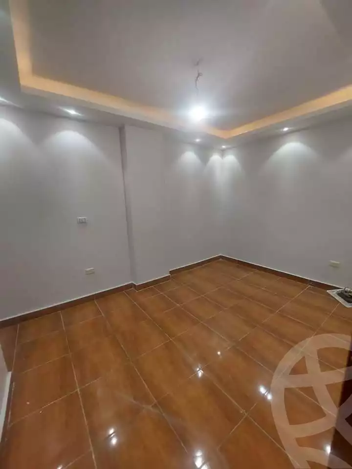 https://aqarmap.com.eg/en/listing/5225725-for-sale-cairo-6th-of-october-el-ahyaa-neighborhood-3rd-al-hay-al-thalith-st