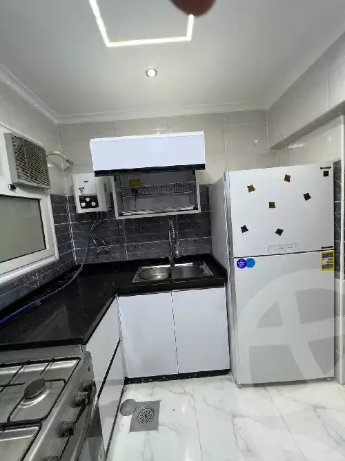 https://aqarmap.com.eg/ar/listing/5230058-for-rent-cairo-new-cairo-compounds-mwntn-fyw-y-syty-club-park-mountain-view-icity