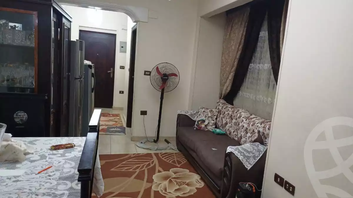 https://aqarmap.com.eg/en/listing/5230914-for-sale-cairo-downtown-abdeen-roushdy-basha-st