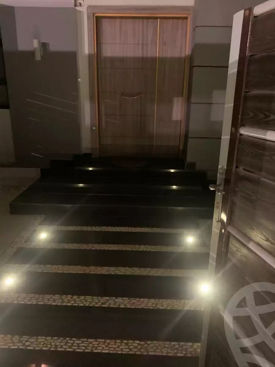 https://aqarmap.com.eg/ar/listing/5231668-for-sale-cairo-el-sheikh-zayed-city-compounds-el-patio-zahraa