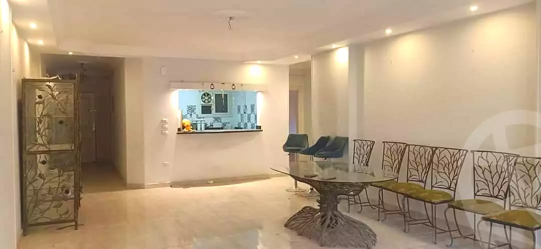 https://aqarmap.com.eg/ar/listing/5232900-for-sale-cairo-el-haram-shareaa-fatma-roshdy