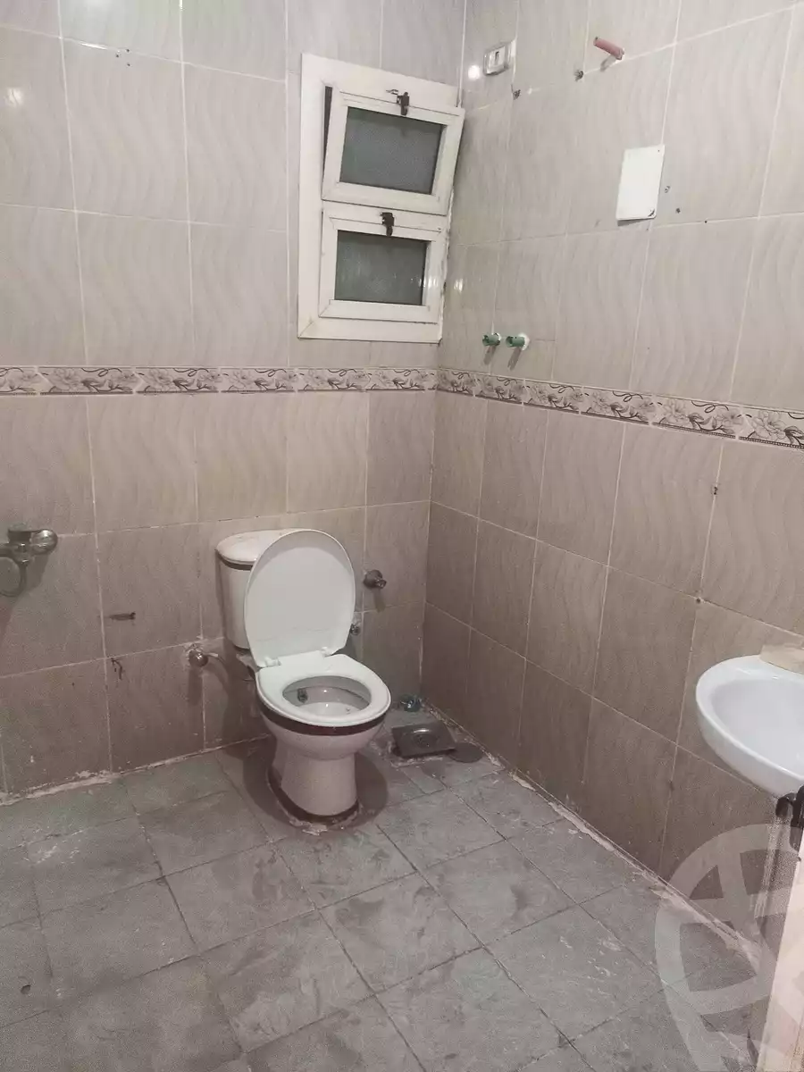 https://aqarmap.com.eg/ar/listing/5234110-for-rent-cairo-helwan-hadayek-helwan-el-khashab-canal