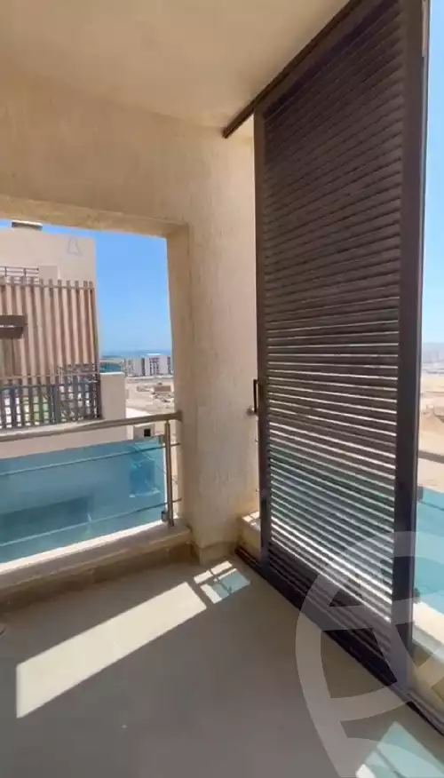 https://aqarmap.com.eg/ar/listing/5232652-for-sale-north-coast-new-alamein-mntj-t-l-lmyn-ljdyd-dwn-twn-l-lmyn-ljdyd