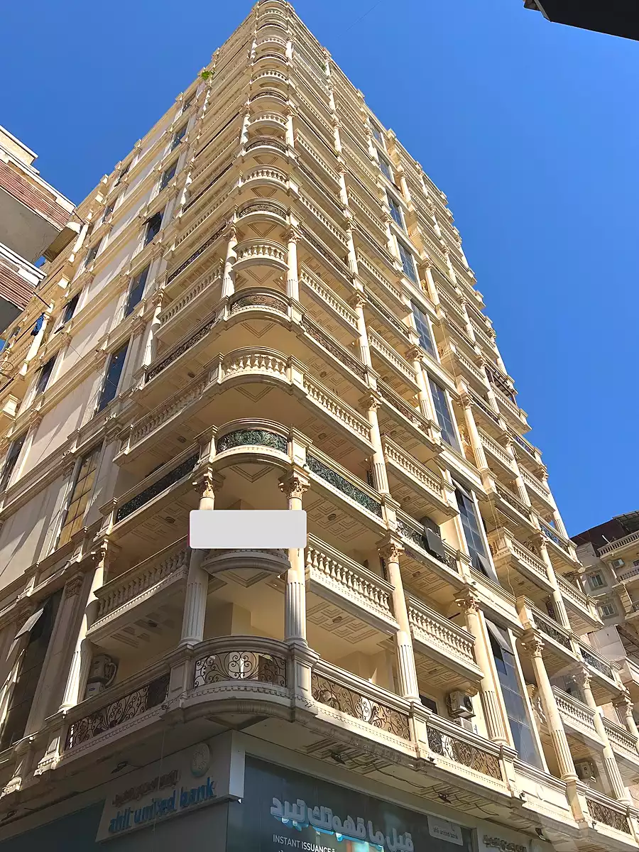 https://aqarmap.com.eg/en/listing/5237327-for-sale-alexandria-sn-styfnw-abd-el-salam-aref-st