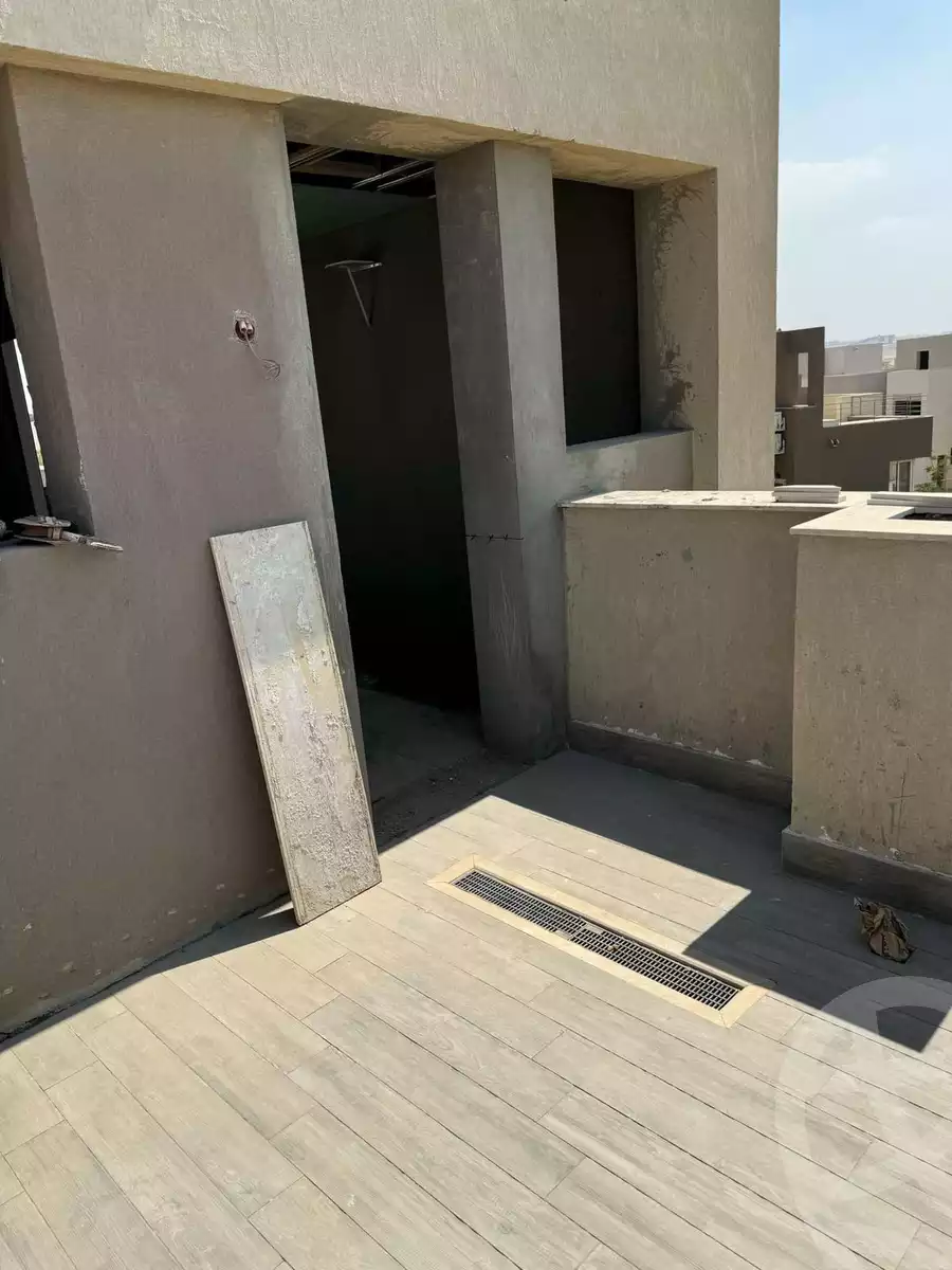 https://aqarmap.com.eg/ar/listing/5238409-for-sale-cairo-6th-of-october-compounds-the-crown