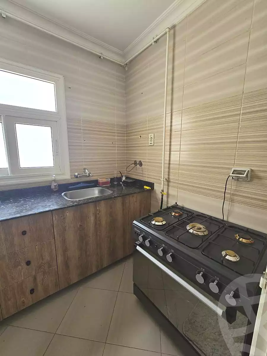 https://aqarmap.com.eg/ar/listing/5238632-for-sale-cairo-new-cairo-madinaty-tenth-zone-buildings