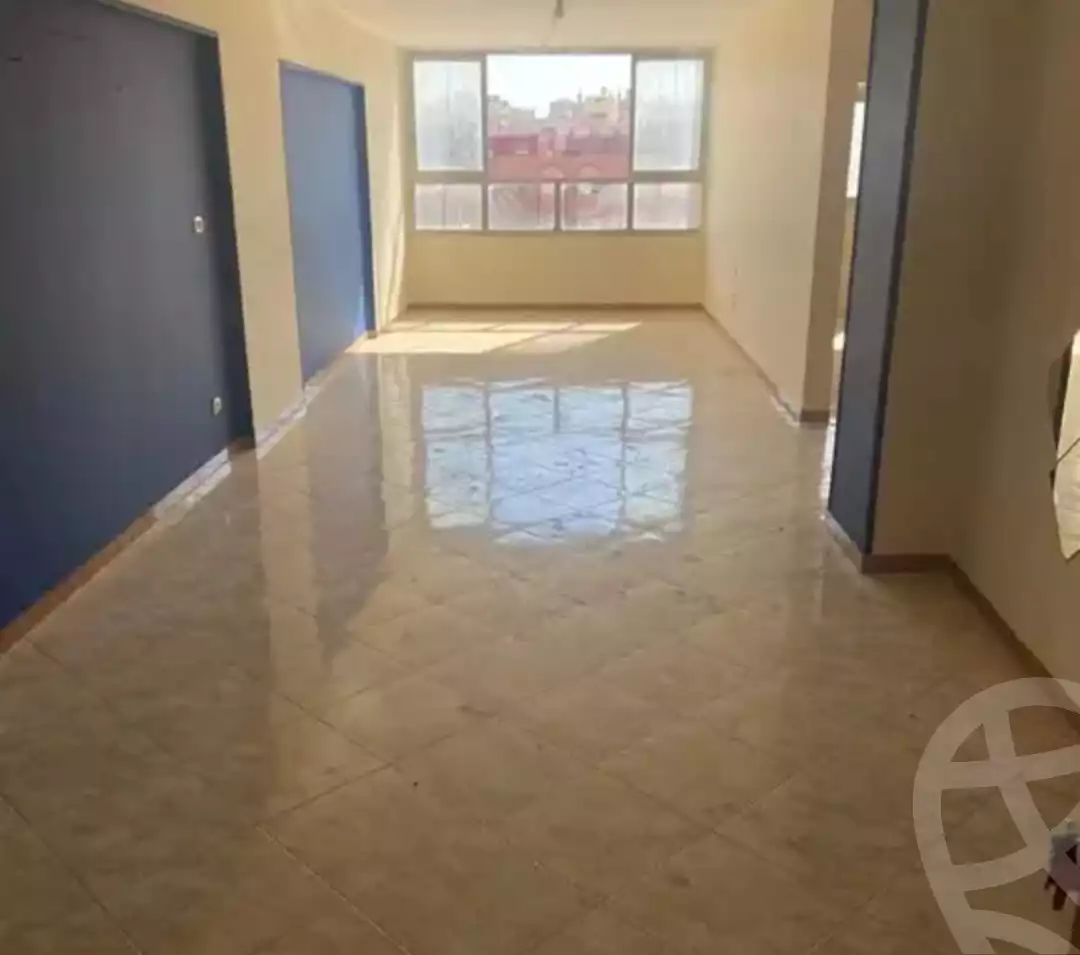 https://aqarmap.com.eg/ar/listing/5244364-for-rent-cairo-mokattam-lhdb-l-ly-manteqt-ganob-s