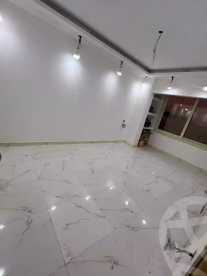 https://aqarmap.com.eg/ar/listing/5249619-for-sale-cairo-mokattam-lhdb-l-ly-shareaa-9