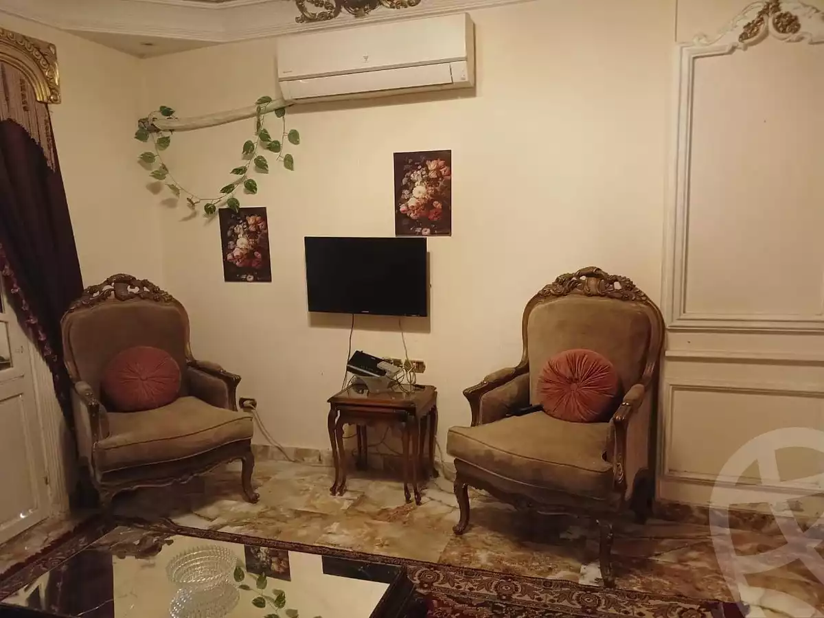 https://aqarmap.com.eg/en/listing/5249935-for-rent-cairo-mokattam-lhdb-l-ly