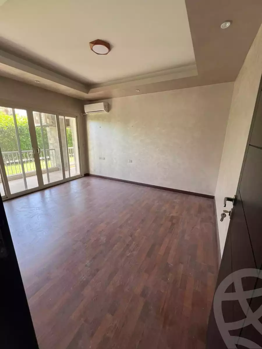 https://aqarmap.com.eg/ar/listing/5251151-for-rent-cairo-el-sheikh-zayed-city-compounds-dh-drys