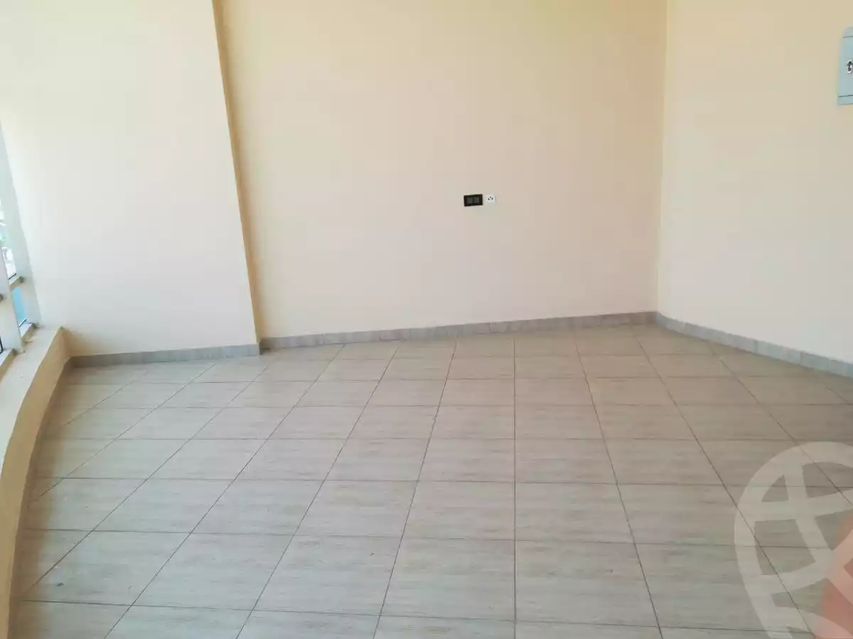 https://aqarmap.com.eg/en/listing/5255403-for-rent-cairo-new-cairo-compounds-nyoum-medical-hub-arab-development