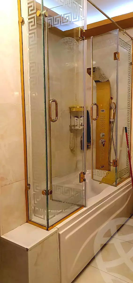 https://aqarmap.com.eg/ar/listing/5256679-for-sale-cairo-new-cairo-south-investors