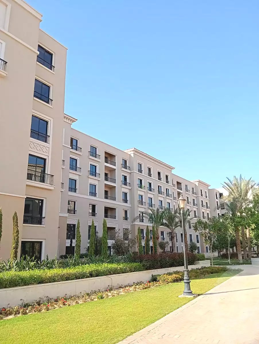 https://aqarmap.com.eg/ar/listing/5259223-for-sale-cairo-el-sheikh-zayed-city-compounds-kmbwnd-fyldj-wyst-dr-llttwyr