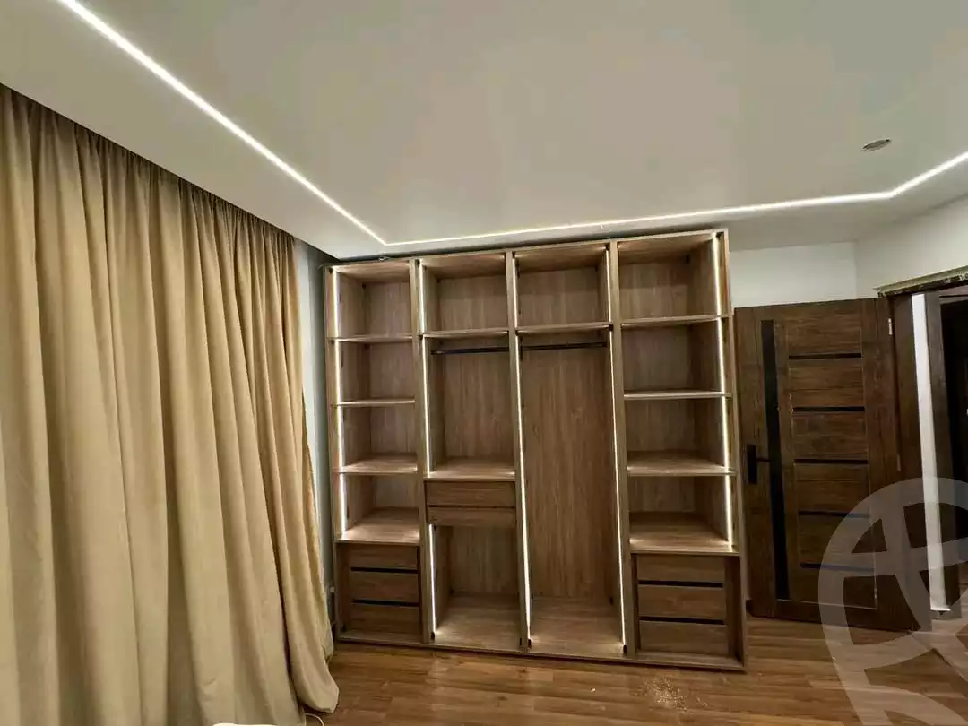 https://aqarmap.com.eg/en/listing/5259261-for-rent-cairo-new-cairo-lrhb-city-malls-and-markets