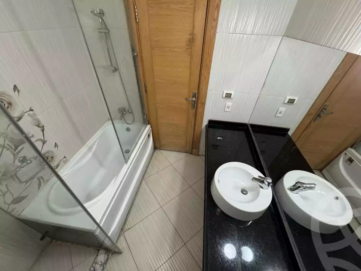 https://aqarmap.com.eg/en/listing/5263486-for-rent-cairo-el-maadi-degla-street-254