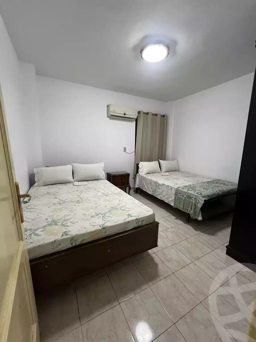 https://aqarmap.com.eg/en/listing/5264252-for-rent-cairo-new-cairo-lrhb-city-phase-5-ibn-al-nafees-st