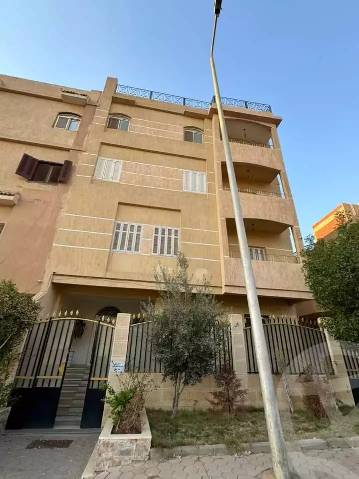 https://aqarmap.com.eg/ar/listing/5266267-for-sale-cairo-el-shorouk-lmntq-lts