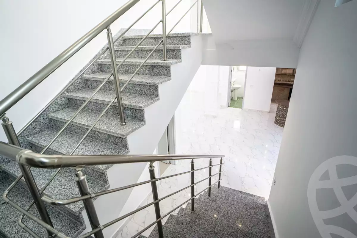 https://aqarmap.com.eg/en/listing/6144704-for-sale-alexandria-king-maryot-taqseem-el-benook