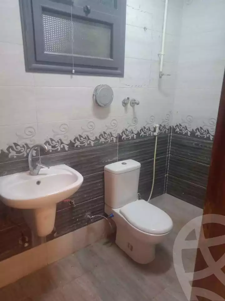 https://aqarmap.com.eg/ar/listing/5267662-for-rent-cairo-mokattam-lhdb-l-ly-el-naforah-square