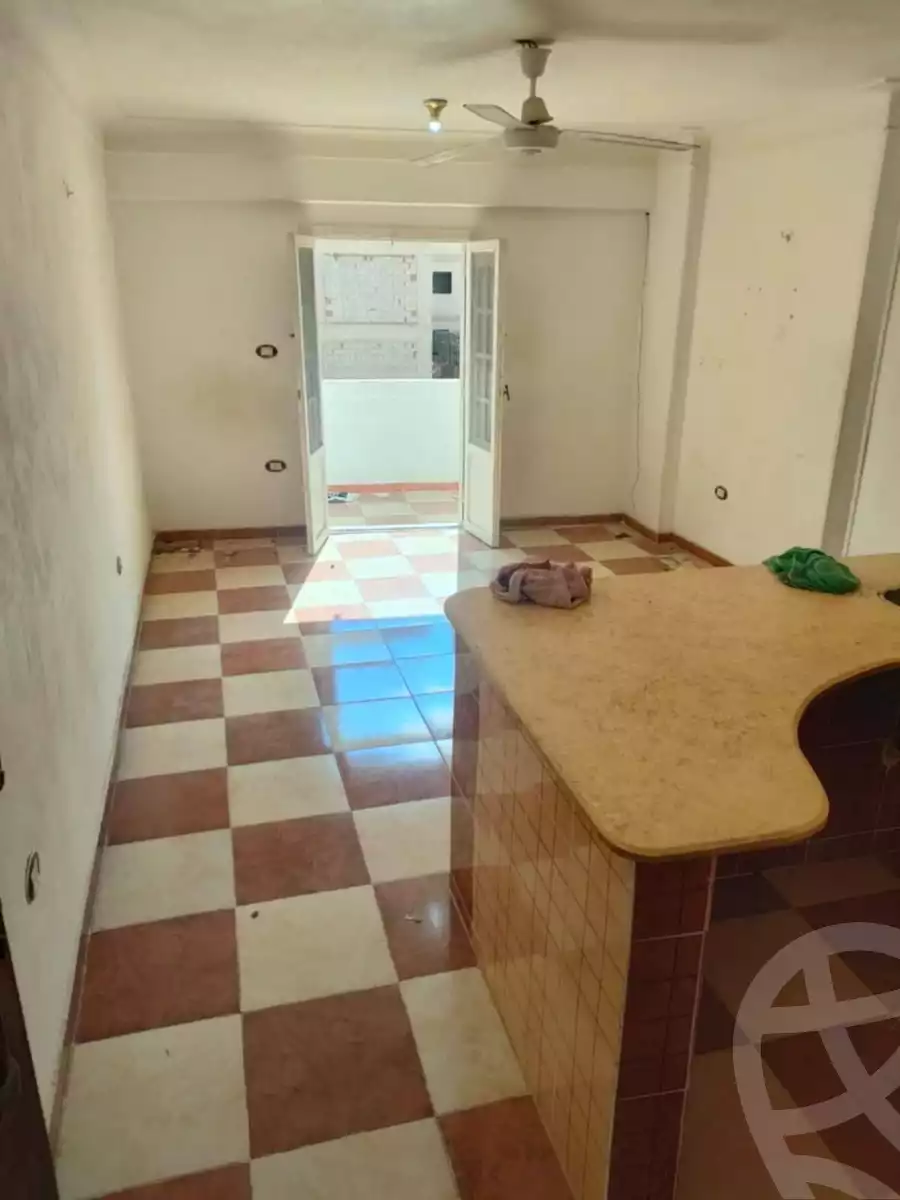 https://aqarmap.com.eg/ar/listing/5270747-for-rent-alexandria-el-hanouvel