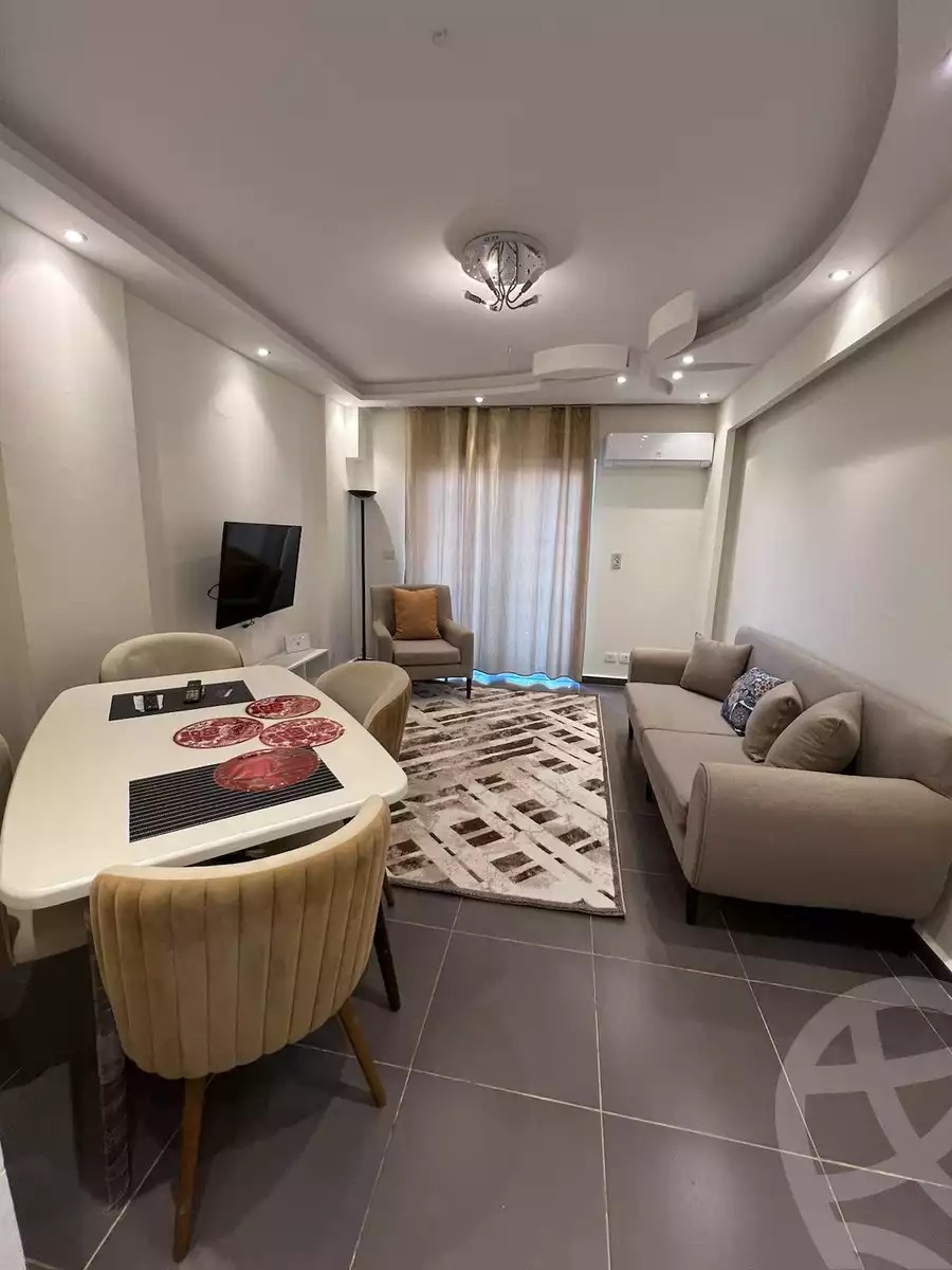 https://aqarmap.com.eg/ar/listing/5275313-for-rent-cairo-new-cairo-lrhb-city