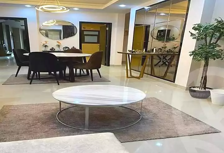 https://aqarmap.com.eg/ar/listing/5277322-for-sale-cairo-el-sheikh-zayed-city-compounds-kmbwnd-fyldj-wyst-dr-llttwyr