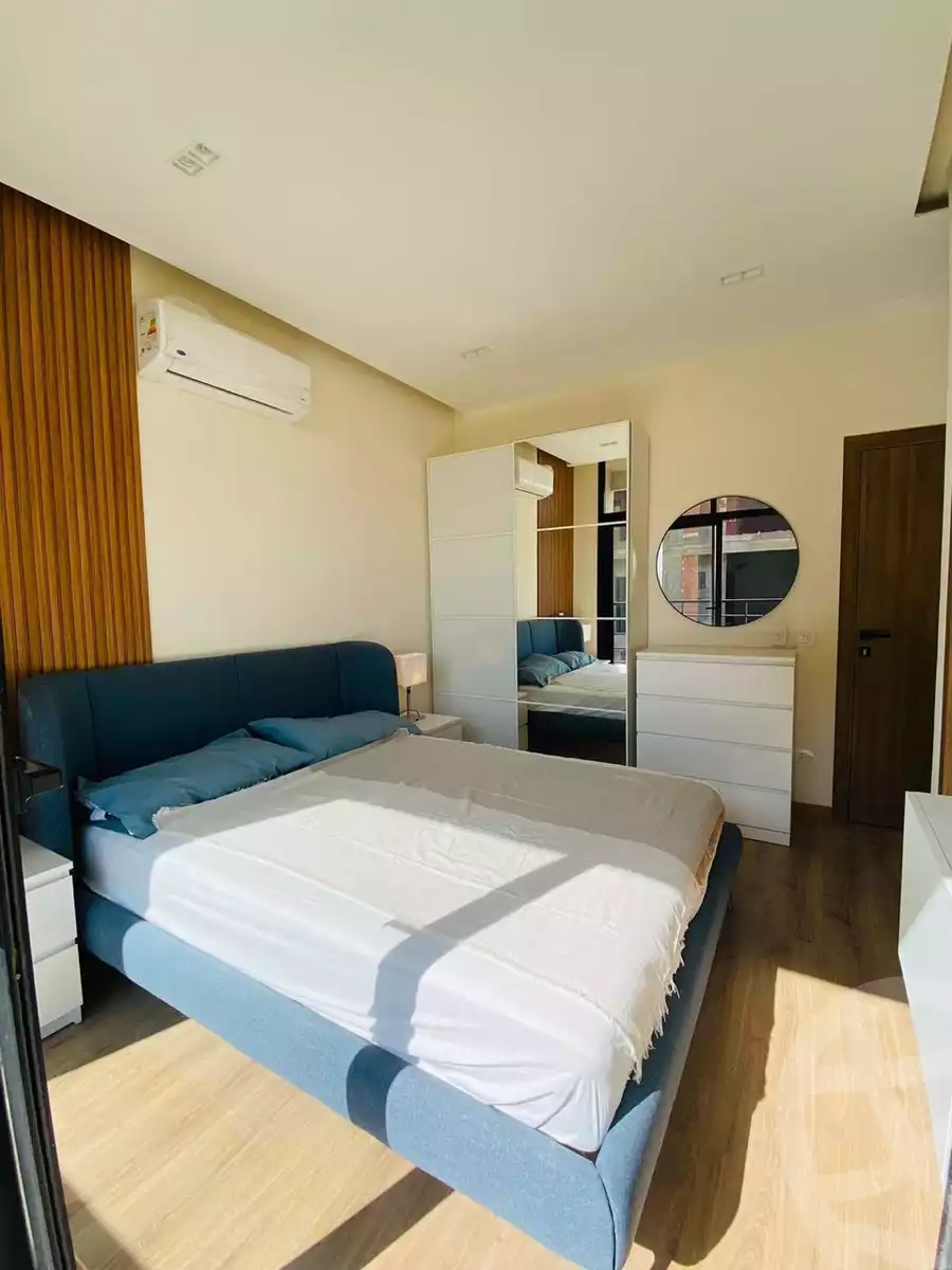 https://aqarmap.com.eg/en/listing/5279348-for-sale-cairo-new-cairo-lmstqbl-syty-compounds-via-montenapoleone-mall-reportage