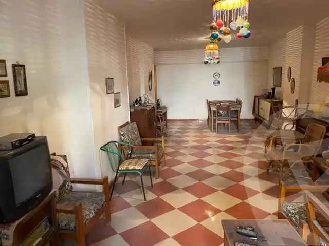 https://aqarmap.com.eg/ar/listing/5280275-for-sale-alexandria-miami-abou-el-arab-st