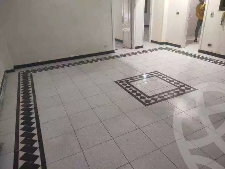 https://aqarmap.com.eg/en/listing/5282543-for-rent-cairo-mokattam-lhdb-l-ly