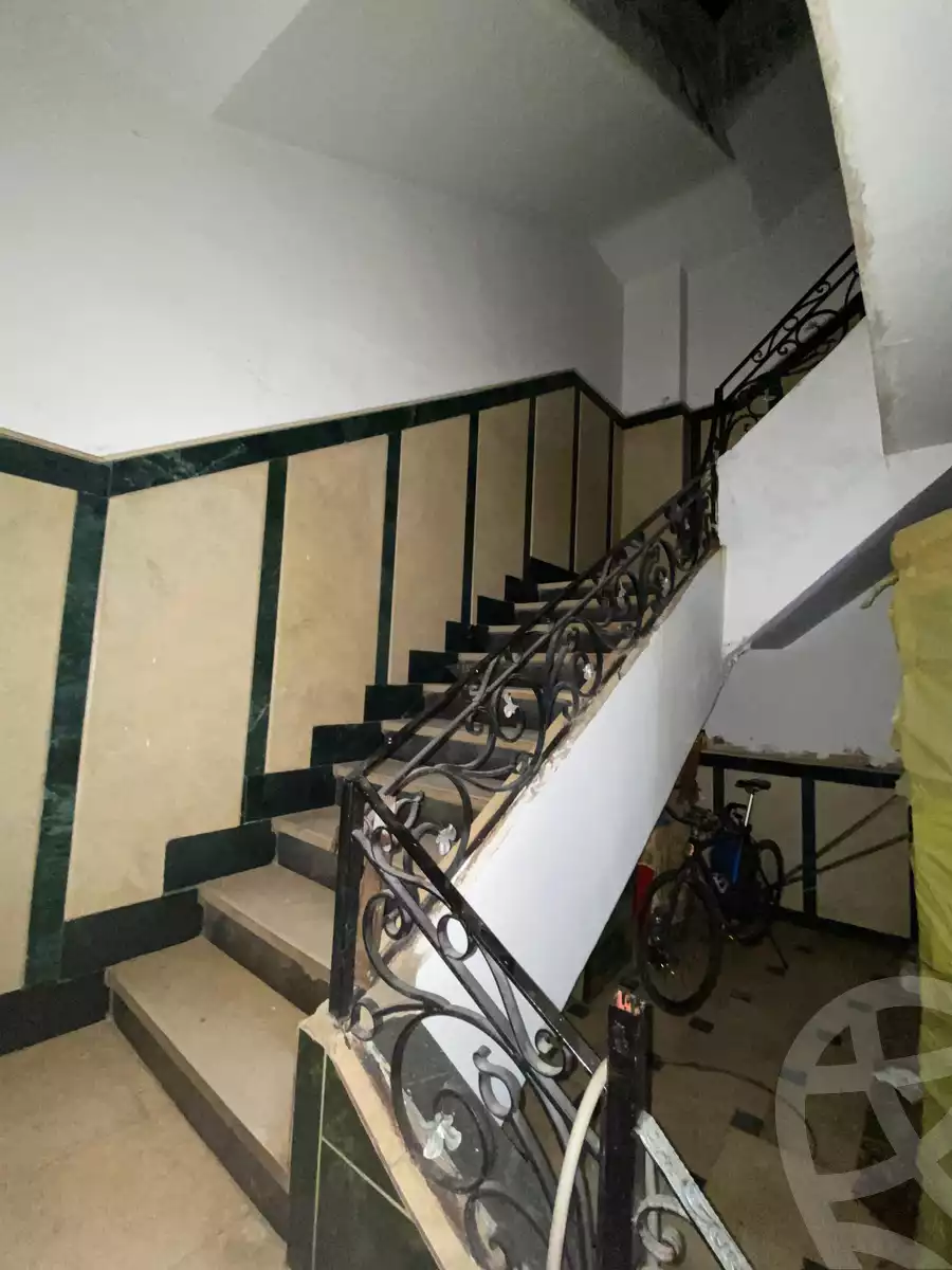 https://aqarmap.com.eg/ar/listing/5285013-for-sale-qalyubia-banha-city-el-ramla