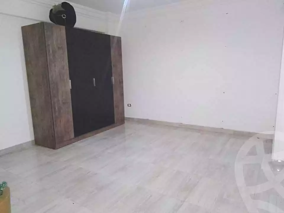 https://aqarmap.com.eg/en/listing/5285937-for-rent-alexandria-kafr-abdo