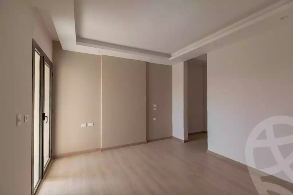 https://aqarmap.com.eg/en/listing/5286020-for-sale-cairo-el-sheikh-zayed-city-green-revolution