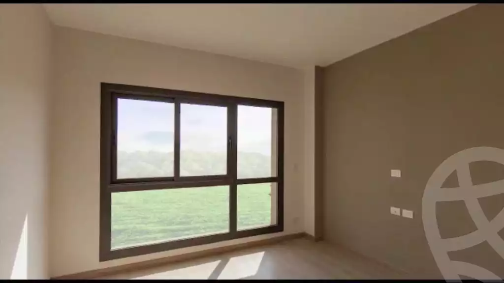 https://aqarmap.com.eg/en/listing/5286020-for-sale-cairo-el-sheikh-zayed-city-green-revolution