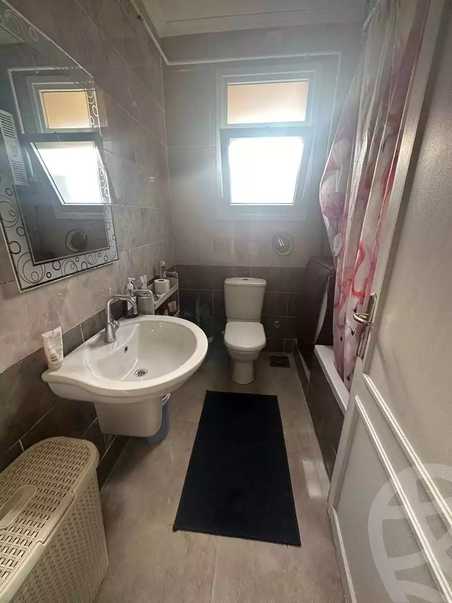 https://aqarmap.com.eg/ar/listing/5287094-for-sale-cairo-new-cairo-lrhb-city-phase-4-mostafa-kamel-st