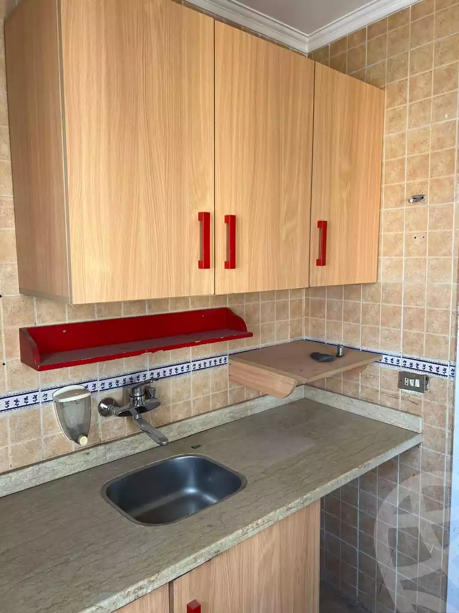 https://aqarmap.com.eg/ar/listing/5288059-for-sale-cairo-new-cairo-lrhb-city-phase-5-talaat-mostafa-st